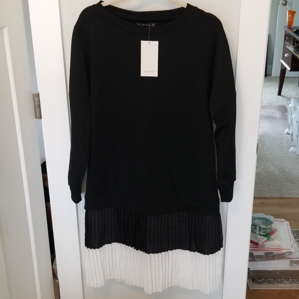 Zara sweater dress with crinkle bottom